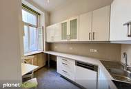 City Flair pur: Stilvolle 2-Zimmer-Altbauwohnung, modern &amp; klimatisiert