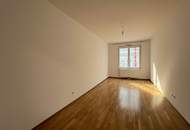 Moderne 3-Zimmer-Wohnung mit französischem Balkon – sonnig, ruhig & urban Nähe Karmelitermarkt