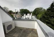 UNBEFRISTET: Dachterrasse und Balkon - helle, großzügige 5 Zimmer Wohnung mit Freiflächen und Lift in revitalisierter Altbauvilla - barrierefrei