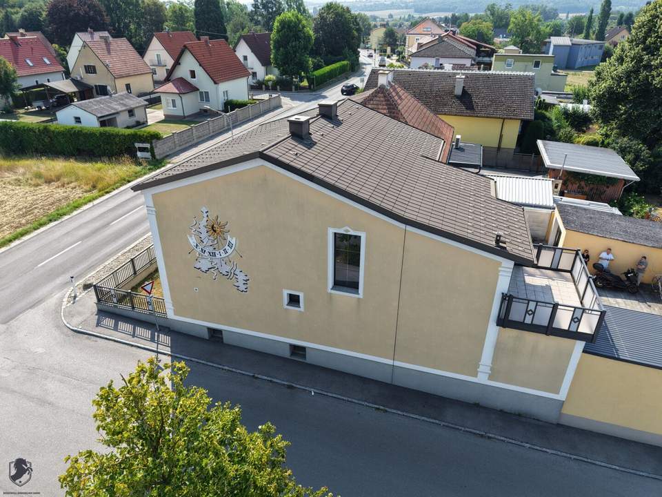 Großzügiges Wohnhaus mit Terrasse, Garage und viel Platz in Atzenbrugg