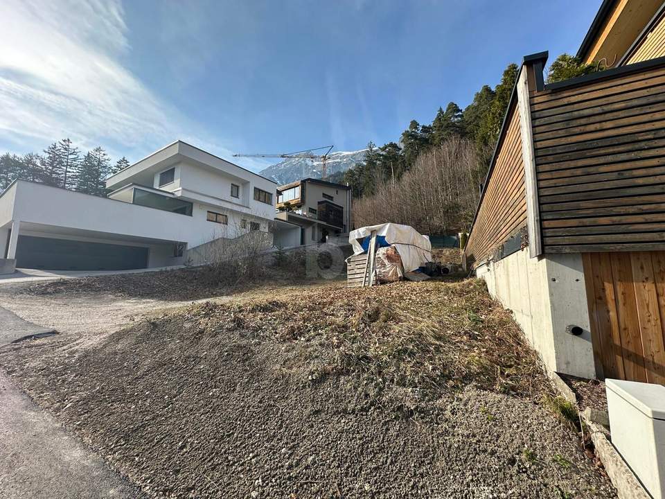NATUR VOR DER HAUSTÜR: SONNIGES GRUNDSTÜCK MIT ZUGANG ZUM WALD