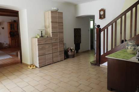 Landwirtschaftliches Anwesen mit angeschlossenem Wald und Agrarflächen, Haus-kauf, 690.000,€, 3074 Sankt Pölten(Land)
