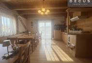 | TRAUMHAFTE IMMOBILIE IN FRAUENTAL AN DER LASSNITZ | CHARMANTE FRÜHSTÜCKSPENSION | INSGES. 3 HÄUSER &amp; NEBENGEBÄUDE | ca. 16.553m² FLÄCHE inkl. ca.12.500m² LANDWIRTSCHAFTLICHER FLÄCHE | STEIRISCHES SCHILCHERLAND