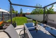 “Ankommen, wohlfühlen, leben – Ihr modernes Zuhause mit Garten wartet!“