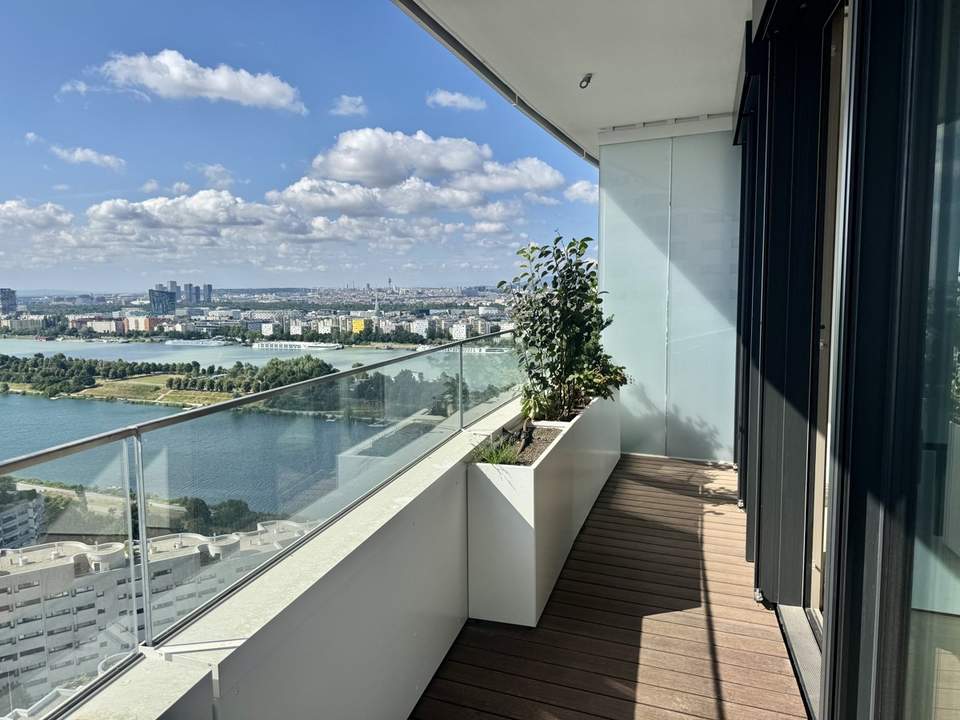 DANUBEFLATS - 2 Zimmer - Doorman, Gym, Pool, div. Lounges! Provisionsfrei