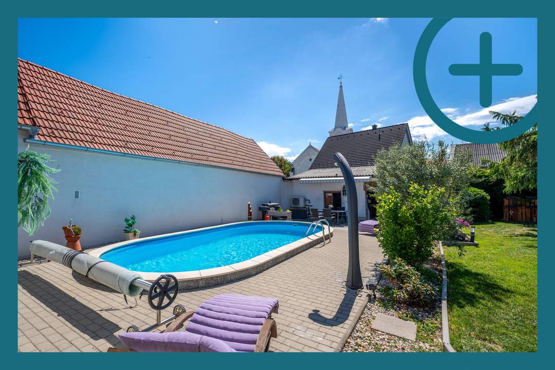Natur, viel Platz &amp; Privatsphäre: Einfamilienhaus mit Swimmingpool!