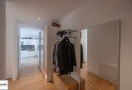 Ab 15.7.26: ruhig gelegene und modern ausgestattete Altbau-Wohnung mit hofseitiger Loggia