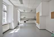 Helles Büro mit optimaler Verkehrsanbindung am Augarten