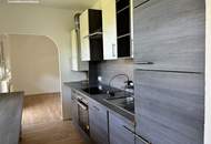 Helle 4-Zi-Wohnung mit Loggia