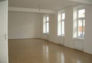 Kapitalanlage mit laufenden Mieteinnahmen, Rendite 4,80 %, Büro mit 3 Räumen Unbefristet vermietet