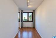 Gemütliche 1,5 - Zimmerwohnung mit Balkon, Hallenbad und Spabereich Nahe Privatklinik Döbling
