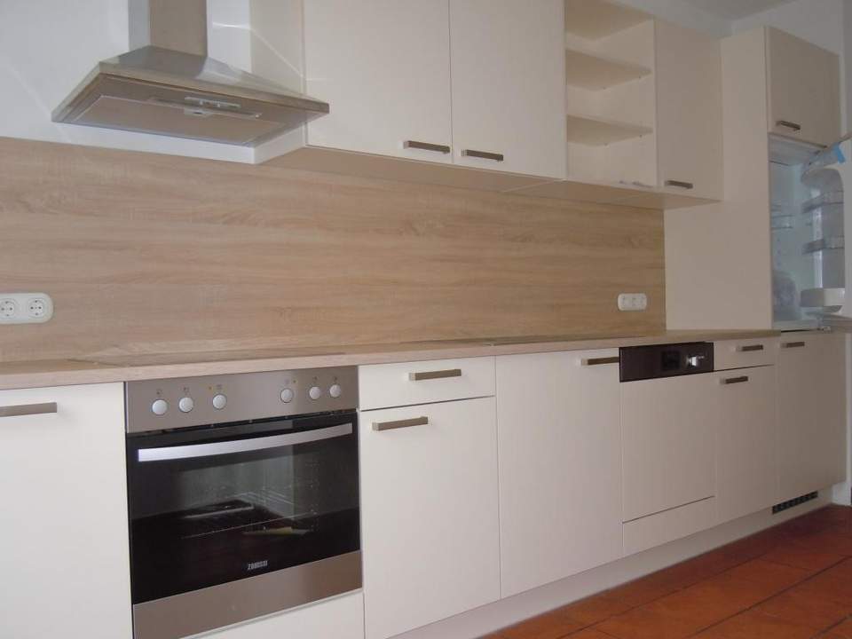 Ruhige 2,5-Zimmer-Wohnung mit Loggia - verfügbar ab Juli 2026