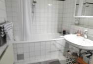 Wunderschöne 2-Zimmer Altbauwohnung in absoluter Top-Lage!