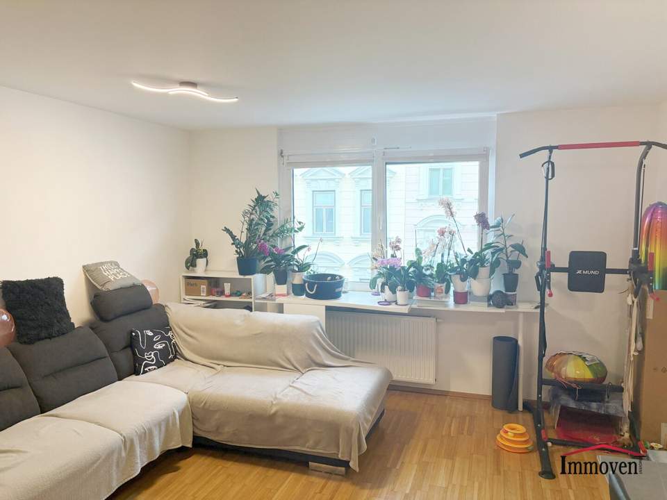 WOHLFÜHLGARANTIE: 3-Zimmerwohnung mit hochwertiger Ausstattung - WG-geeignet!