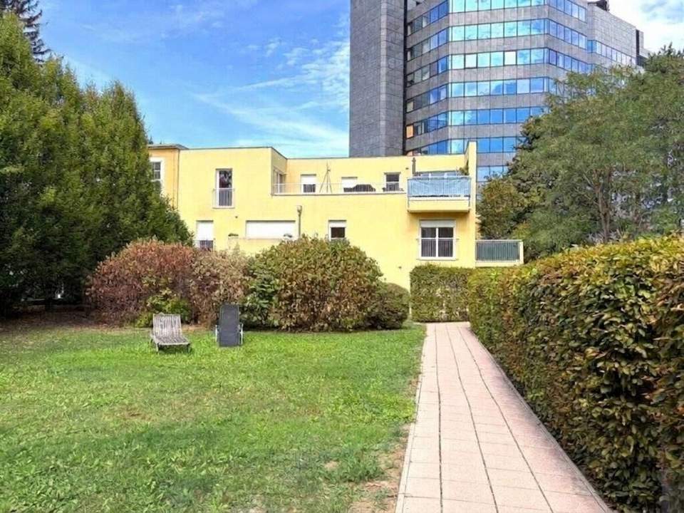 Hochwerige, sonnige und freundliche 3 - Zimmer Neubauwohnung – mit Balkon und Gartenmitbenützung!