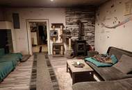 Haus mit Innenhof &amp; Nebengebäuden – ideal für Familien, Tierhaltung oder Wohnen &amp; Arbeiten