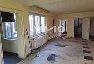 Großzügige Wohnung in bester Lage zum Eigenausbau!