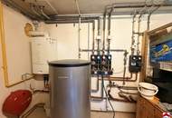 Traumhaftes Mehrfamilienhaus in Mistelbach – 3 Wohneinheiten, top gepflegt, mit Stadtblick und Weinkeller!