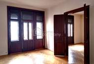 Mietpreis gesenkt!! Charmante Altbauwohnung mit Balkon und typischem Flair