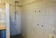 Familienfreundliches Wohnhaus mit Terrasse, schönem ebenen Garten, PV Anlage und Nebengebäude!