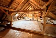 Ein Haus mit Geschichte und Zukunft – 1.944 m² Grund in Wörth mit Erweiterungspotential!