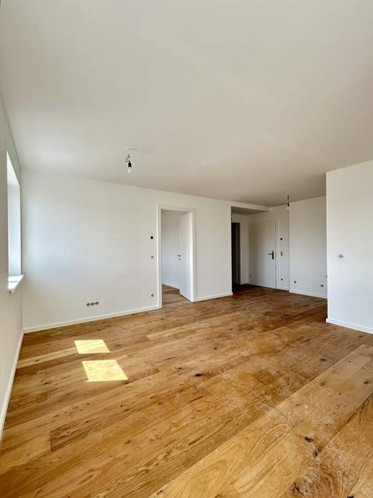 Moderne Traumwohnung mit Balkon in Mannswörth - Erstbezug, top Ausstattung