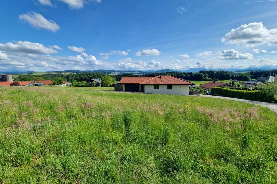 Top Lage: sonniges Baugrundstück mit Weit und Gebirgsblick OÖ!, Grund und Boden-kauf, 179.000,€, 5165 Salzburg-Umgebung