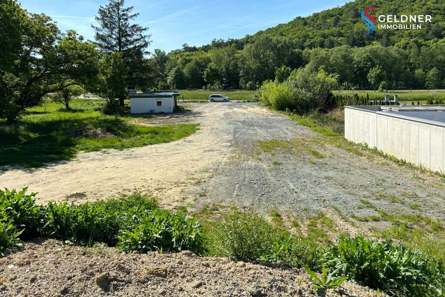 Freilager - Lagerplatz - 3 voll ausgestattete Bürocontainer mit Küche und zwei WCs - Gesamtfläche ca. 3.480 m², Grund und Boden-miete, 7453 Oberpullendorf