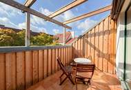 Helle Dachgeschoßwohnung mit Terrasse auf einer Wohnebene