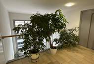 KARLSPLATZ IS CALLING: ruhige 2 Zimmer-Wohnung mit Gemeinschaftsdachterrasse!