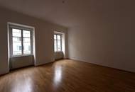 Großzügige 2-Zimmer Wohnung mit perfekter Infrastruktur