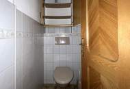 Großzügige Eigentumswohnung mit Balkon, Wintergarten, Gartenanteil und Garagenparkplatz in St. Gertraud