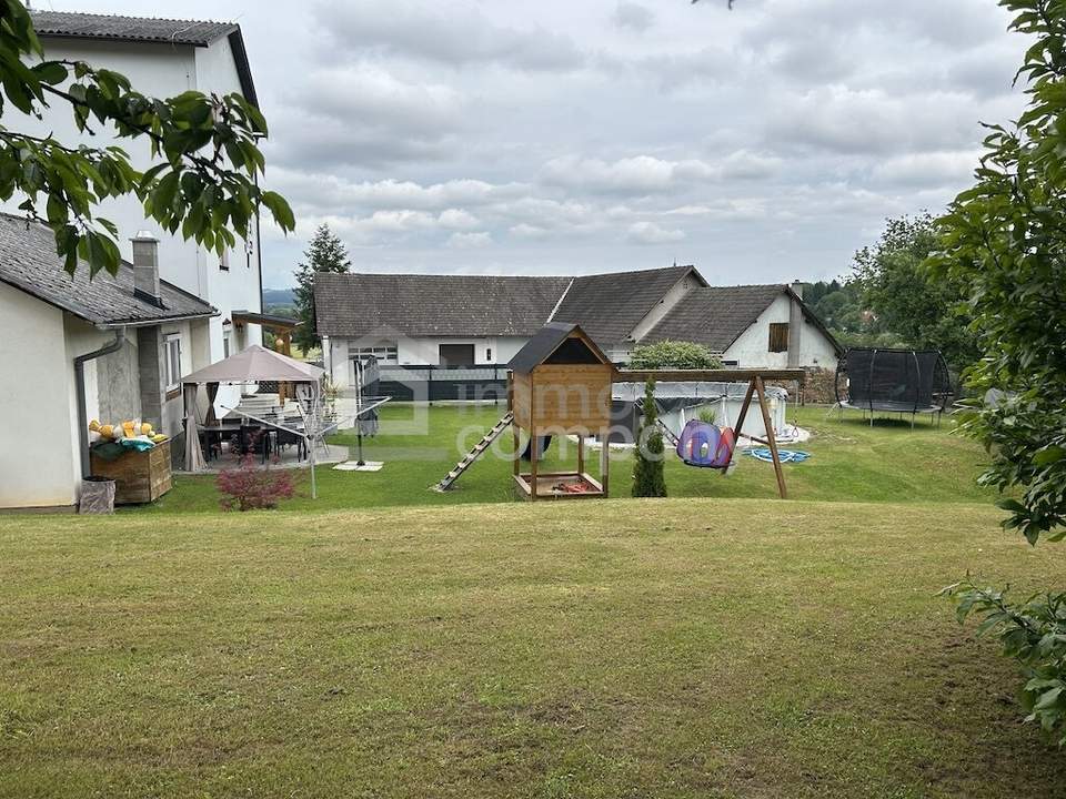 2 Häuser und 1 Pension.... verwirklichen Sie Ihren Traum hier...