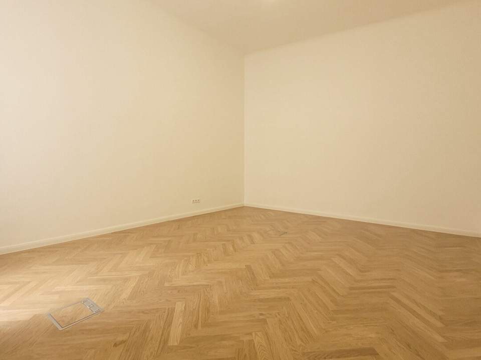 Erstbezug nach Sanierung – Stilvolles Büro in bester Innenstadtlage (1010 Wien, Nibelungengasse)