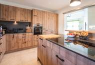 Modernes Niedrigenergie-Einfamilienhaus mit Garten und sonniger Terrasse – ideal für Familien!