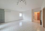 Sehr gepflegte Erdgeschoss- Hochparterre Wohnung mit großem Südbalkon und eigener Garage