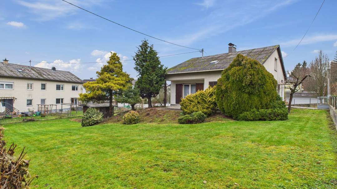 Grundstück mit Haus in bester Lage in Wilhering