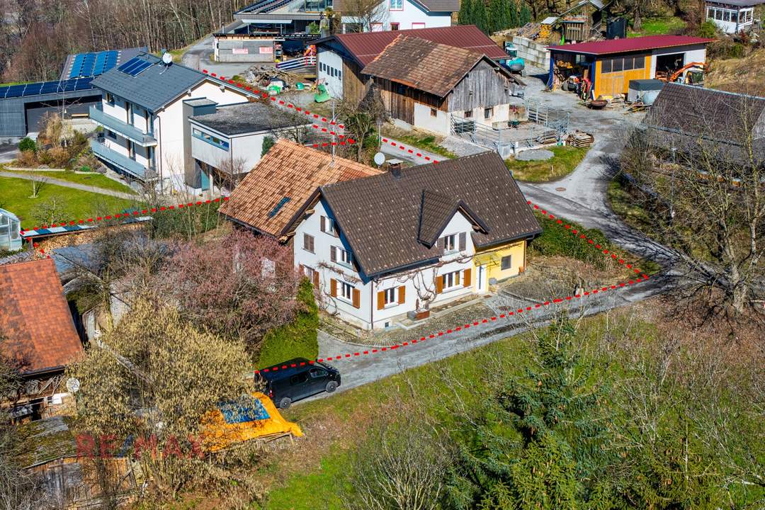 Einfamilienhaus in Ruhelage mit Potenzial: Sanierungsobjekt in Hohenems-Reute