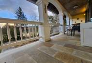 Charmantes Wohnhaus mit Arkadenterrasse, Pool und großem Grundstück in Deutsch Ehrensdorf