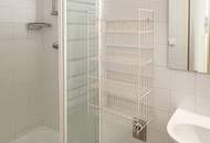 Entzückende, helle Altbauwohnung mit 1,5 Zimmer