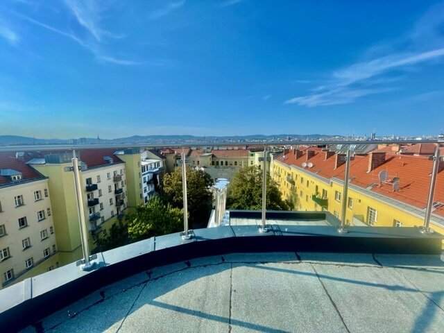 EIGENTUMSWOHNUNG - Exquisite Dachgeschoß-Wohnung mit 3-Zimmern &amp; herrlichen TERRASSEN mit sensationellen Ausblick - ERSTBEZUG - 1120 Wien-MEIDLING!