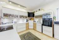 "Wohnen wie im Urlaub" 5 Zimmer-Bungalow mit großem Wohnkeller und Garage