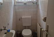 LIEBEVOLLES, TEILRENOVIERTES EINFAMILIENHAUS IN BEGEHRTER WOHNLAGE VON KÖNIGSTETTEN MIT HERRLICHEM FERNBLICK IN DEN WIENERWALD