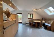 OPEN HOUSE am 25.10.! Traumhafte Aussicht trifft vielseitiges Wohnen - Mehrfamilienhaus in Pöllauberg!