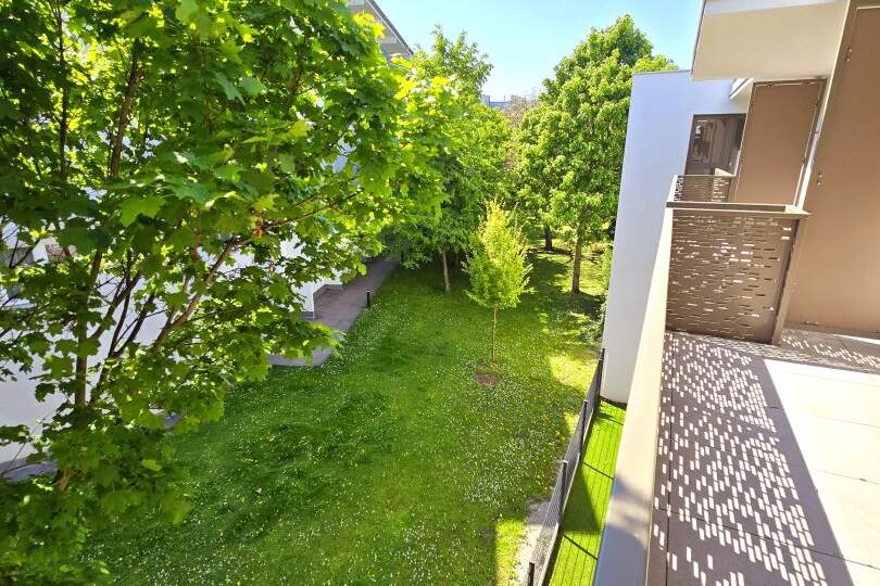 Pure Lebensfreude! Photovoltaik + Wärmepumpe! Hofseitiger Balkon + Blick ins Grüne + Komplette Ruhelage + Energieeffizienz + Perfekte Anbindung und Nahversorgung! Jetzt zugfreifen!, Wohnung-kauf, 298.000,€, 1230 Wien 23., Liesing