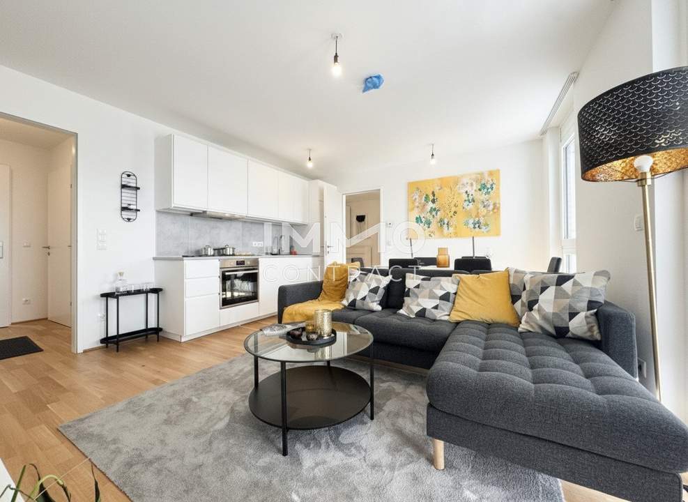 Stilvolle Dachgeschosswohnung im Erstbezug – Modernes Wohnen mit Charme