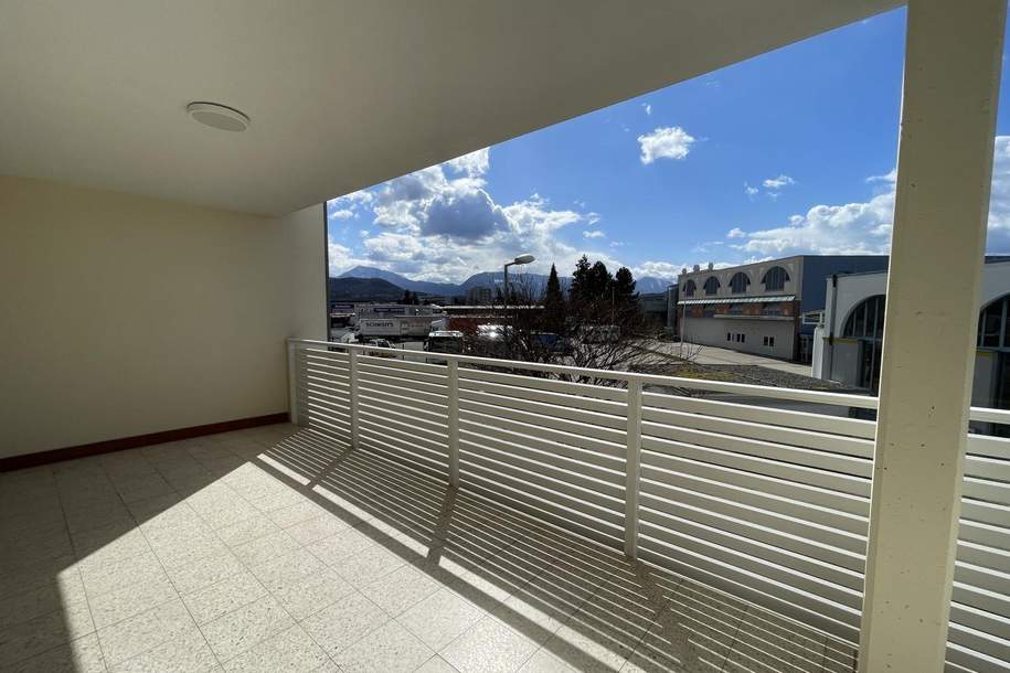 Moderne, möblierte 2-Zimmer-Mietwohnung mit XL-Loggia in Uni-Nähe in Klagenfurt, Wohnung-miete, 1.038,41,€, 9020 Klagenfurt(Stadt)