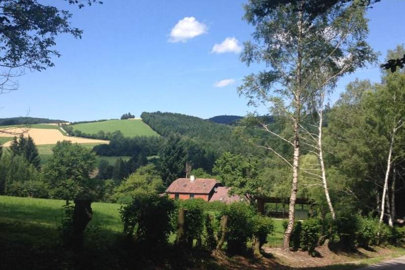 Gartenwohnung 7 Zimmer mit Pool im Apfelgarten - - 5 bedroom apartment 15 km from Vienna, Wohnung-legalform.pacht, 2.838,00,€, 3013 Sankt Pölten(Land)