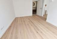 Stark reduziert - Stylischer Wohntraum im Dachgeschoss! Frisch saniert + Ruhelage + Traumhaftes Altbauhaus + Hofseitige Terrasse + U-Bahn ums Eck + Beste Infrastruktur und Anbindung!