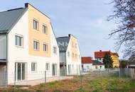 Hell, modern, Erstbezug: Mietkauf Doppelhaushälfte in familiärer Anlage